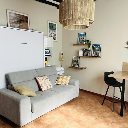 Logement, Plein Centre Du Village De Verzy エクステリア 写真