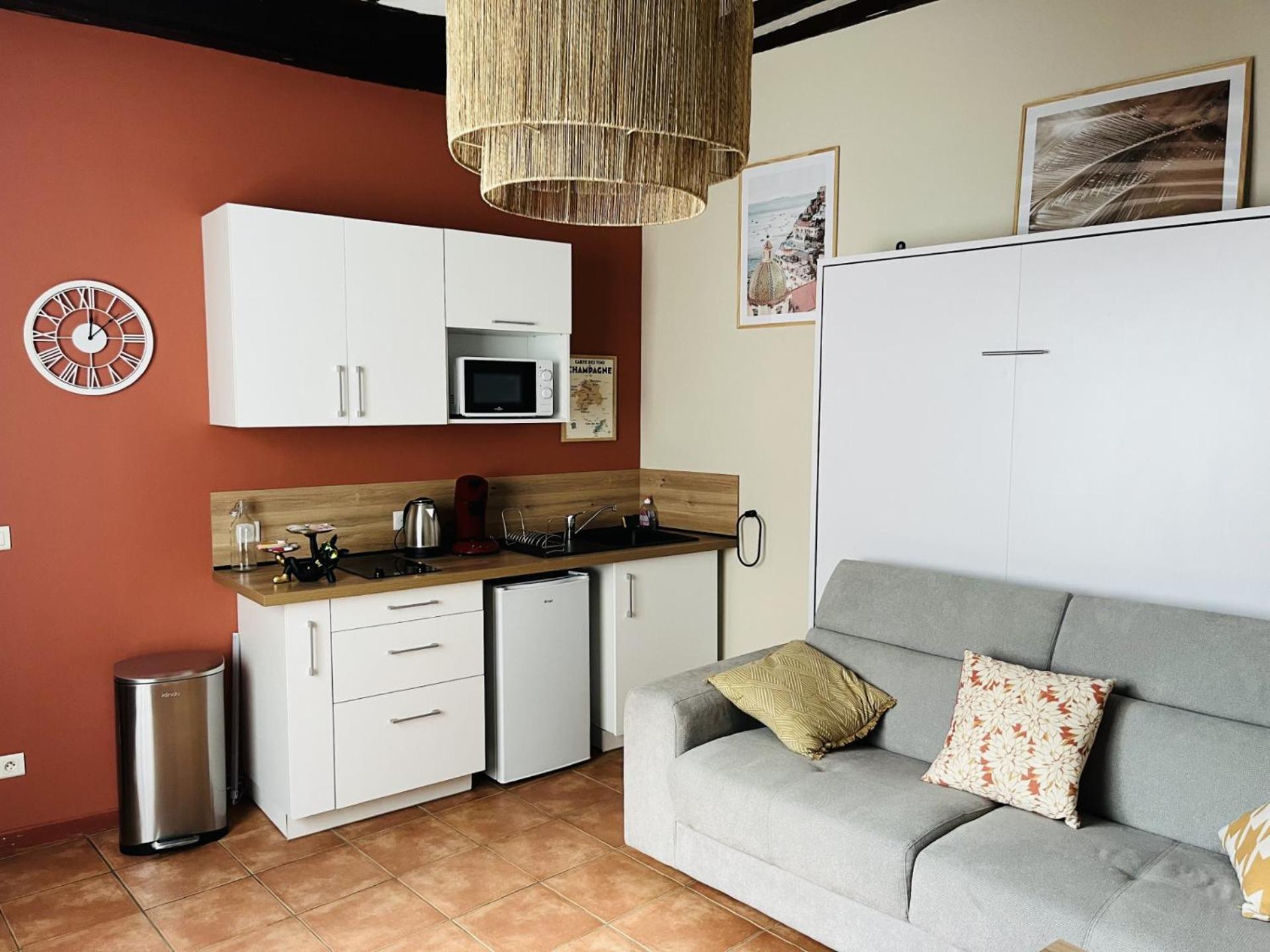 Logement, Plein Centre Du Village De Verzy エクステリア 写真